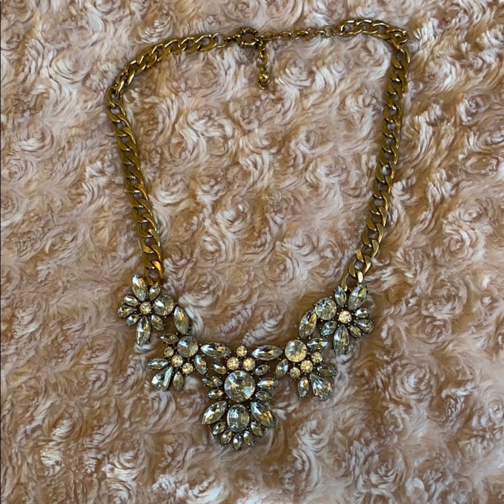 Statement necklace